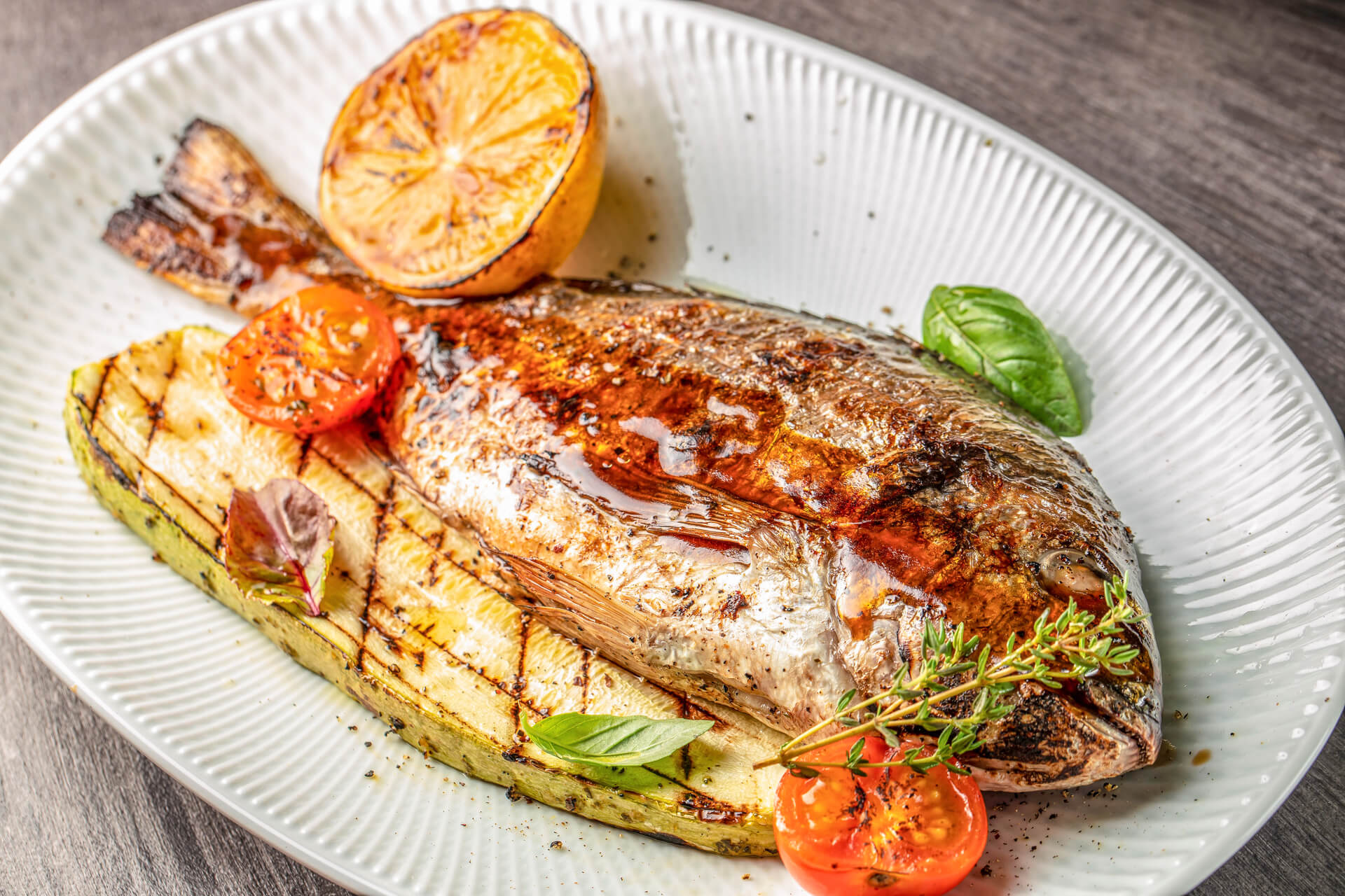 Индивидуални порции със салата